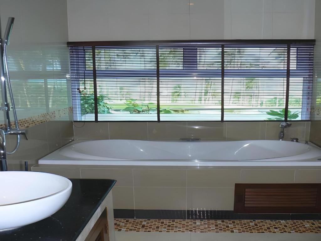 Grand Hill Residence Chaweng  Exterior photo